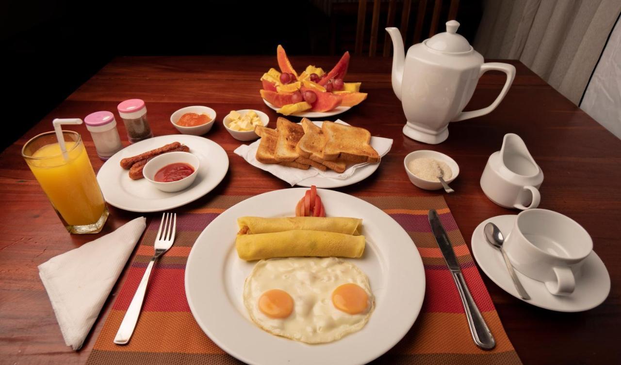 La Villa Flor Negombo Ngoại thất bức ảnh